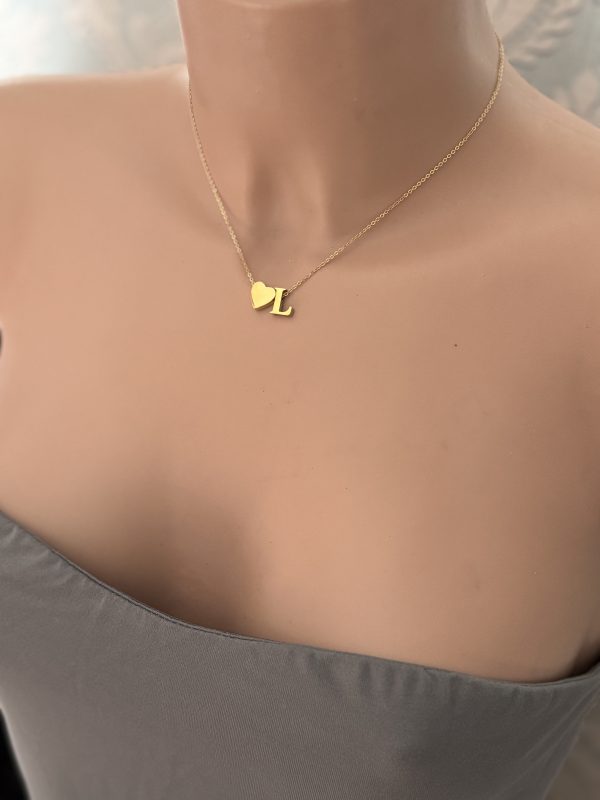 COLLANA con charm a cuore e lettera, color oro - immagine 7