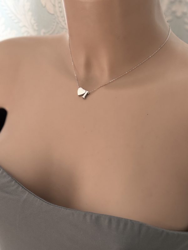 COLLANA con charm a cuore e lettera, color argento - immagine 6